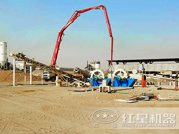 河卵石洗砂機(jī)生產(chǎn)現(xiàn)場(chǎng)