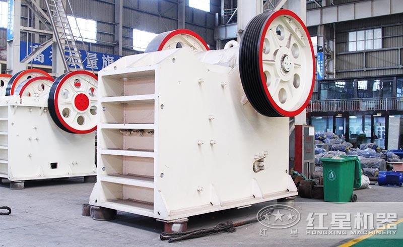 白云母顎式破碎機(jī)設(shè)備