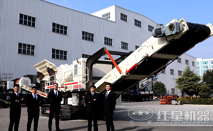 履帶移動式破碎機廠區(qū)