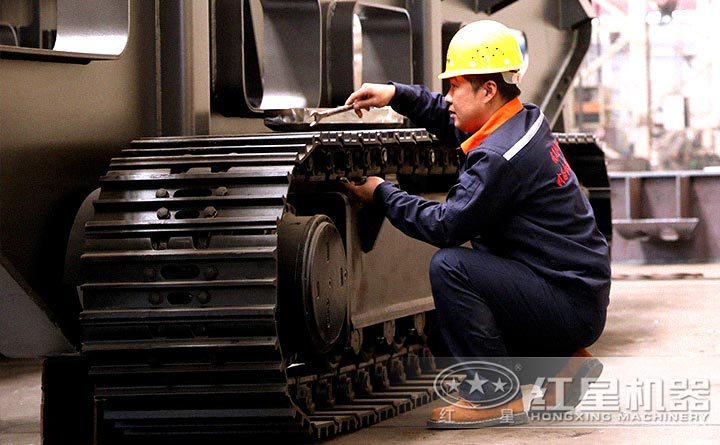 精于細(xì)節(jié)，匠心制造履帶式破碎機