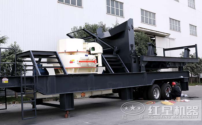 HX3S185GYS300車載渣土圓錐式粉碎、篩分機