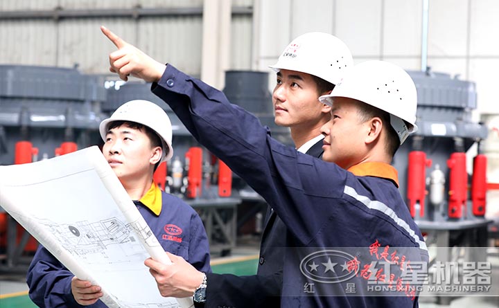 工程師根據(jù)用戶需求，為用戶設(shè)計(jì)制砂機(jī)設(shè)備