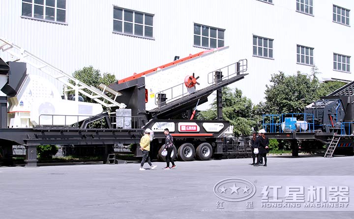 三大重型機(jī)器生產(chǎn)廠區(qū)，歡迎您隨時(shí)來廠考察