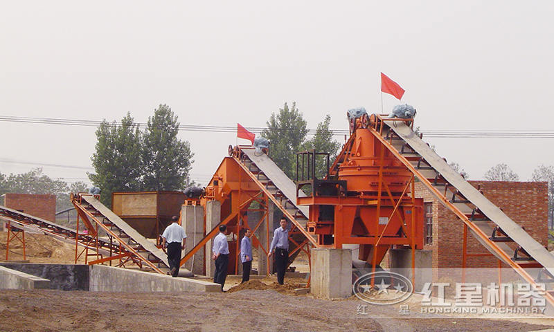 HX制砂機(jī)現(xiàn)場(chǎng)圖